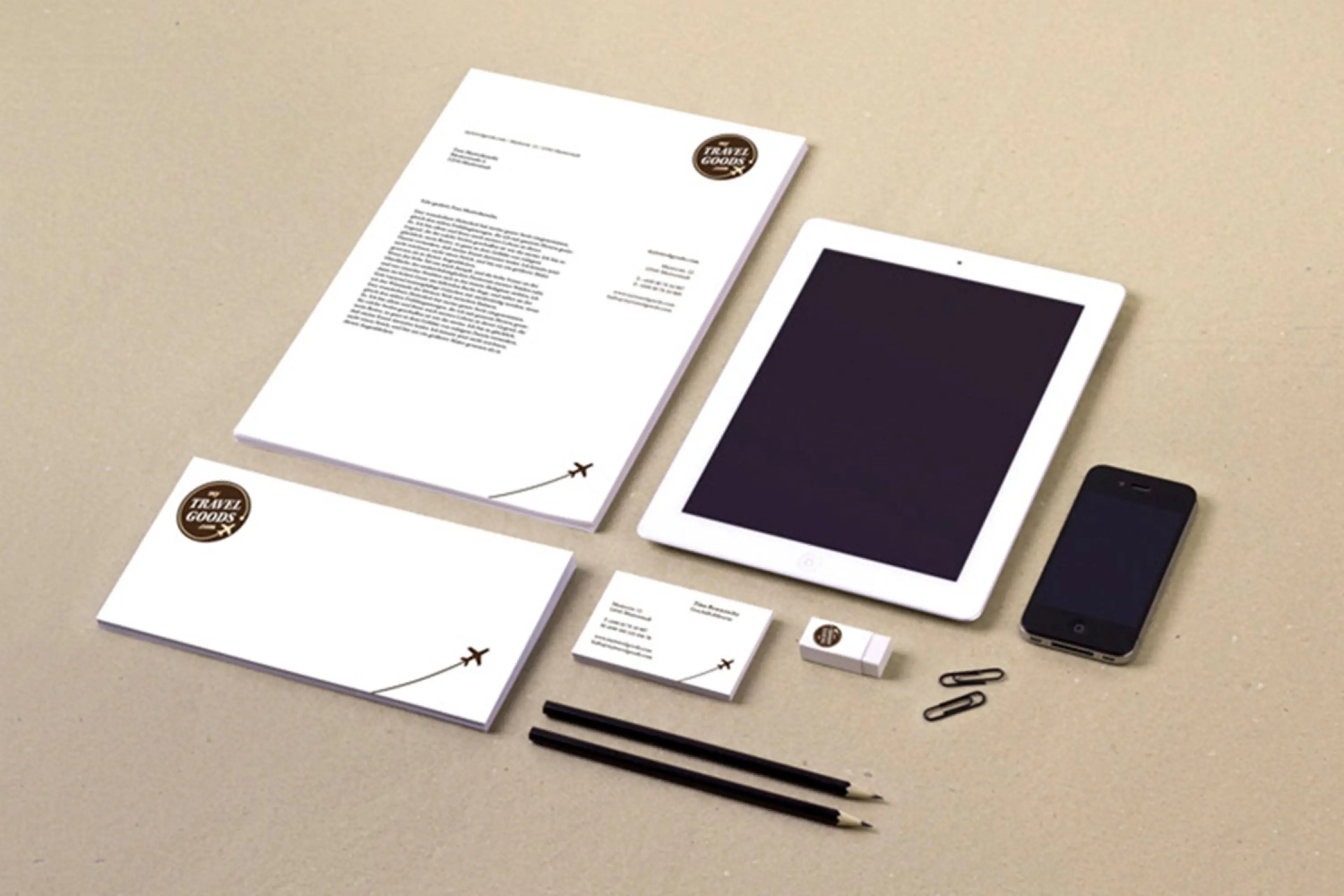 formlos-berlin-corporat-design-print-geschaeftsausstattung