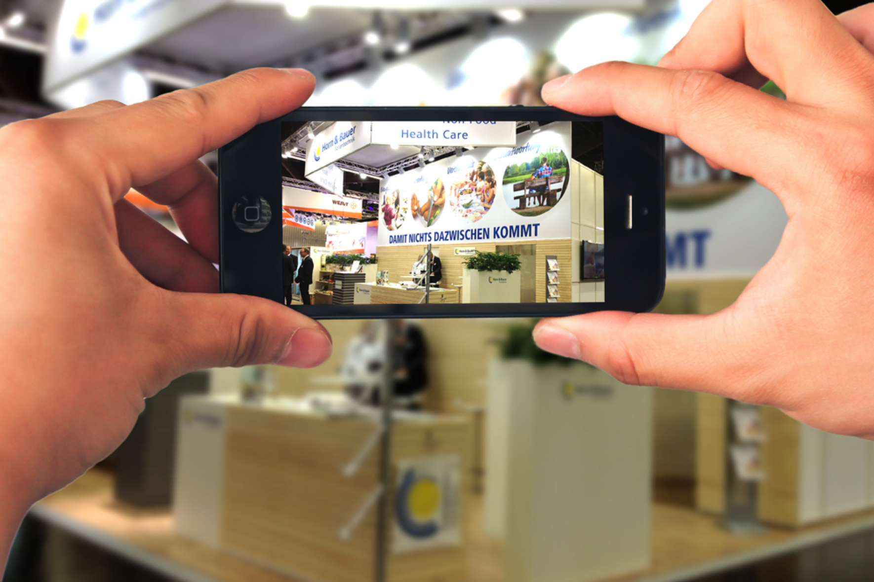 Damit-nichts-dazwischen-kommt-Kampage-Fachpack-Messestand