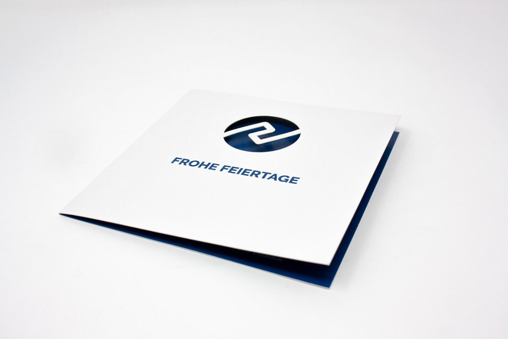 Weihnachtskarte-PROLAN-Print-Gestaltung-Corporate-Design-FORMLOS-Berlin Weihnachtskarte-PROLAN-Print-Gestaltung-Corporate-Design-FORMLOS-Berlin