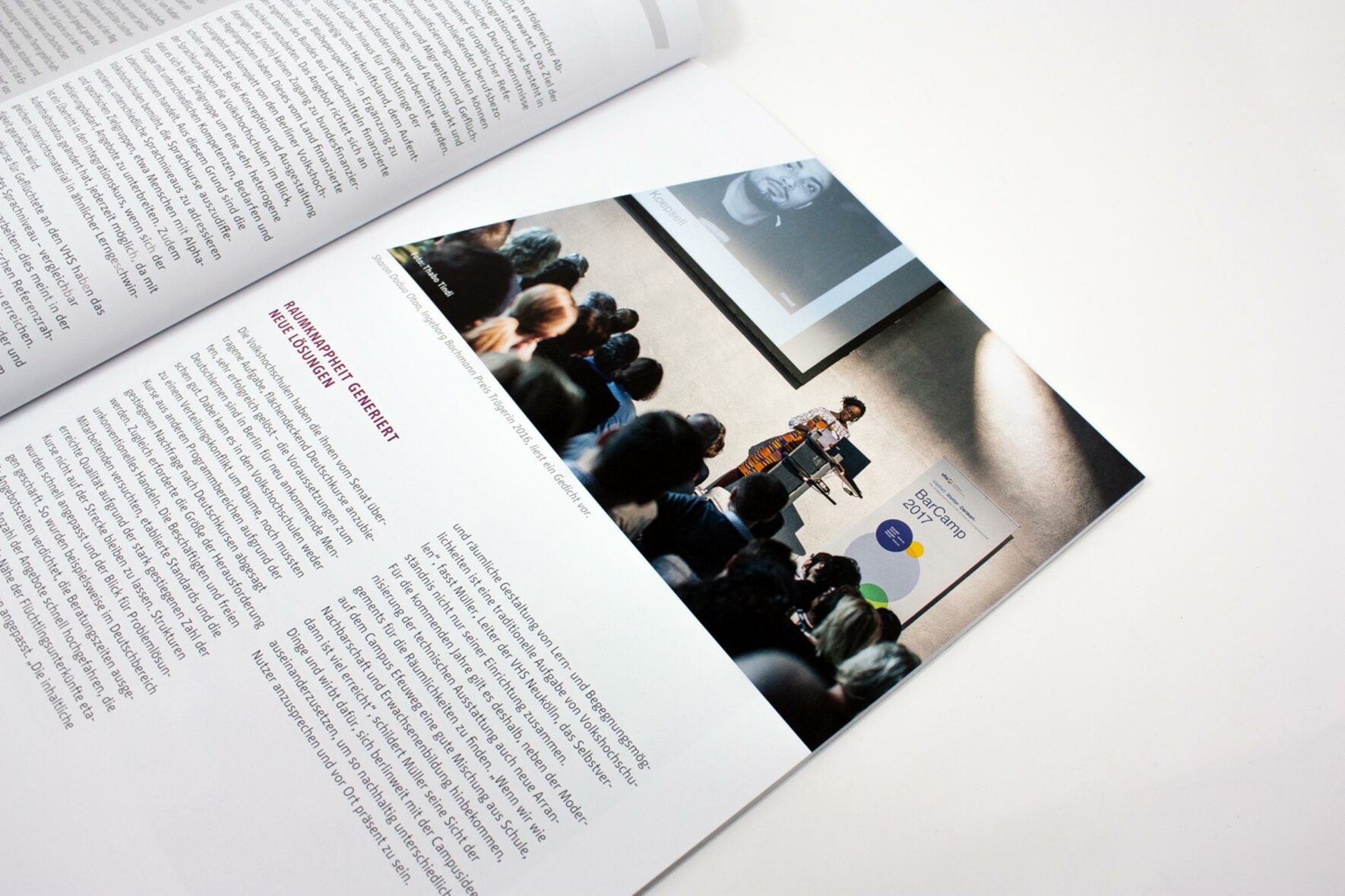 Gestaltung-Bericht-Volkshochschule-Berlin-Print-FORMLOS-Berlin_MG_8213