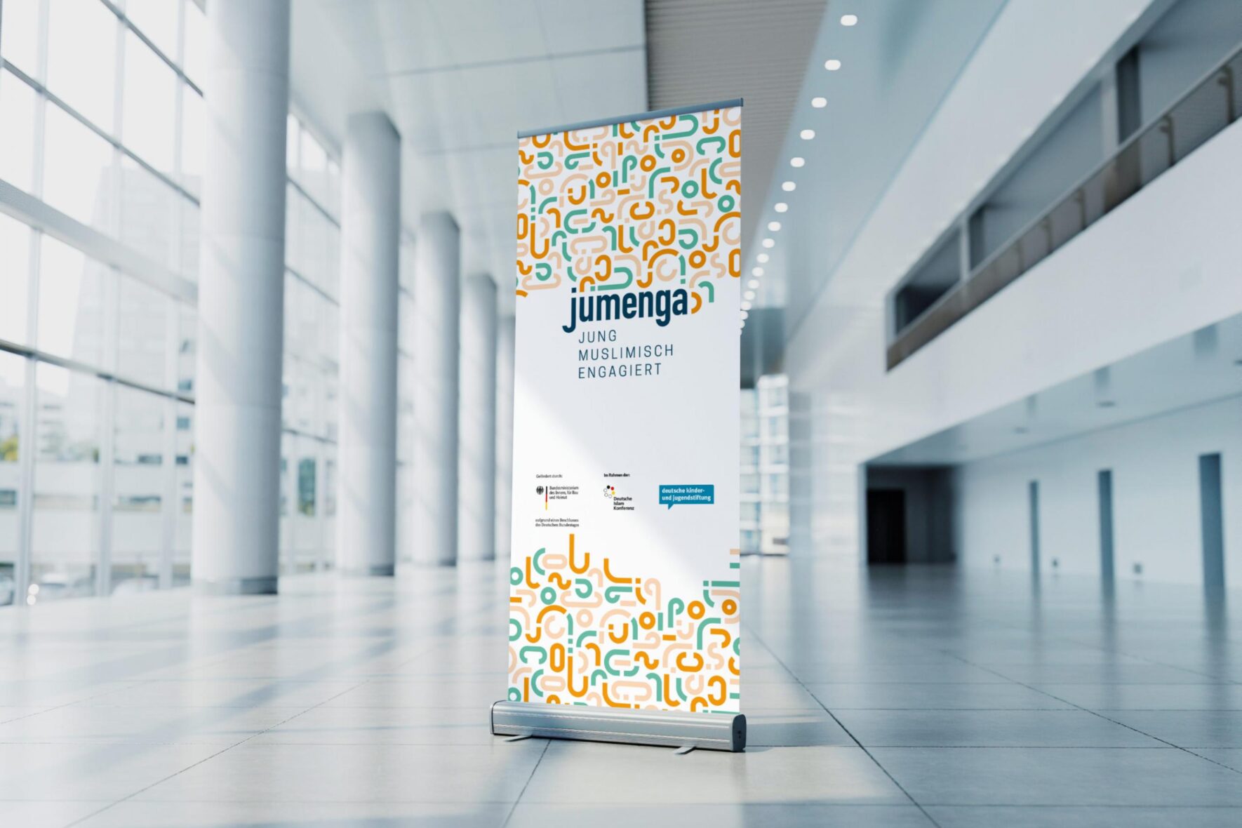 jumenga-corporate-Design-dkjs-rollup-print-FORMLOS-Berlin-2 jumenga-corporate-Design-dkjs-rollup-print-FORMLOS-Berlin-2