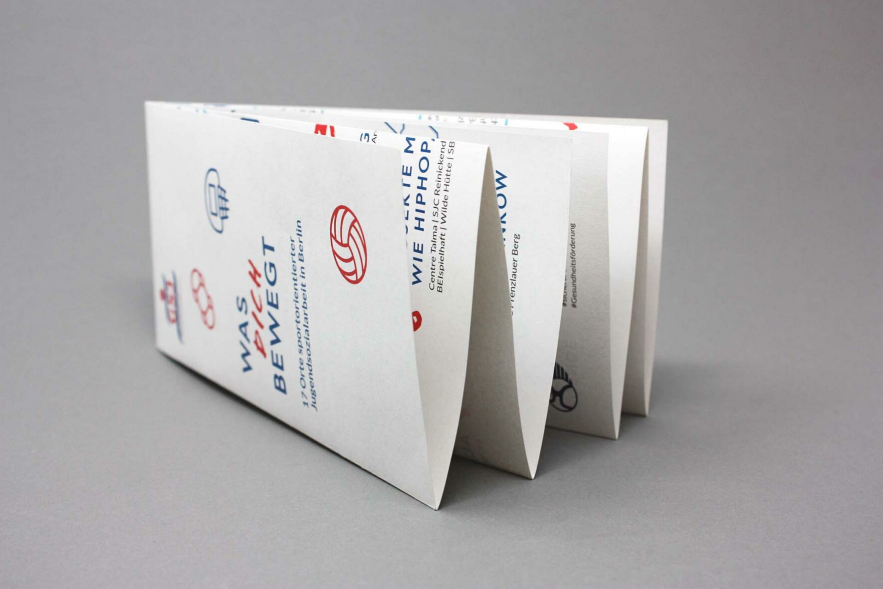 Flyer-GSJ-Karte-Print-Gestaltung-Design-FORMLOS-Berlin-Branding-20