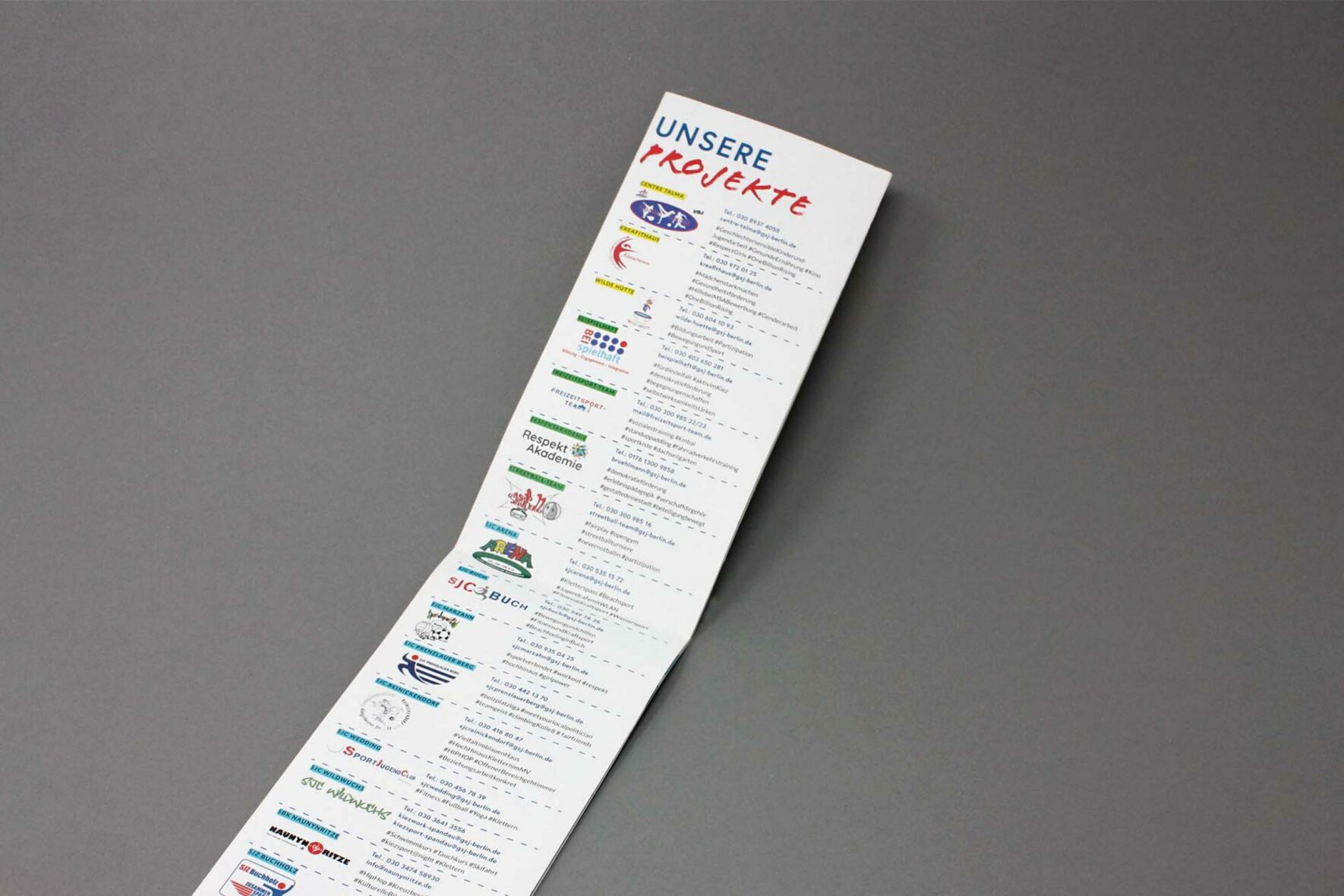 Flyer-GSJ-Karte-Print-Gestaltung-Design-FORMLOS-Berlin-Branding-8