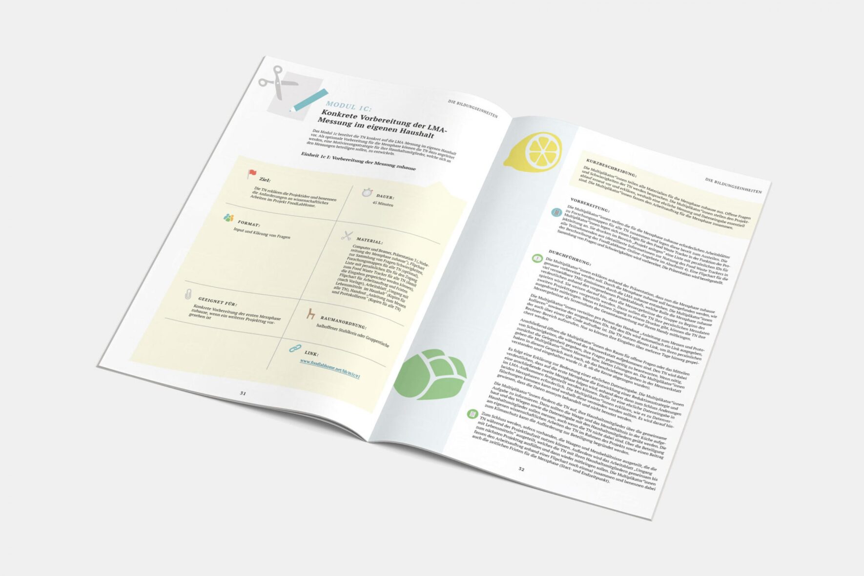 2023-01-10-Handbuch-Klimarechner-Mockup-Doppelseite-003 2023-01-10-Handbuch-Klimarechner-Mockup-Doppelseite-003